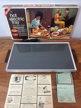 1973 Vintage Cornwall Hot Electric Warming Tray 20” x 11” Made in Canada